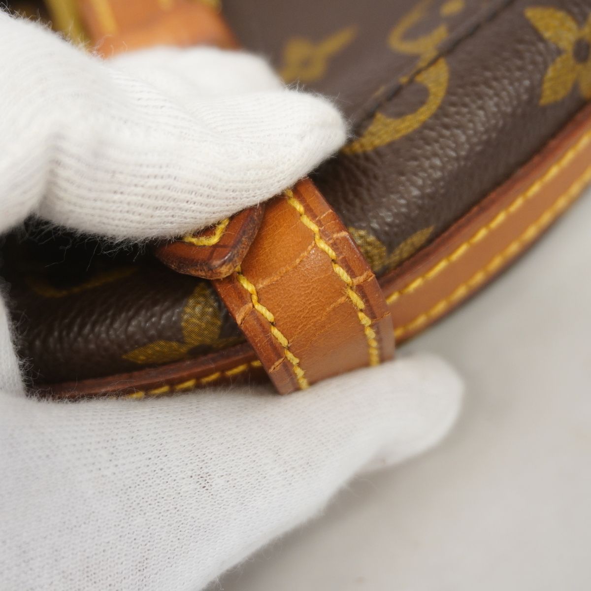 Louis Vuitton Shoulder Bag Monogram Chantilly MM Brown — view 7