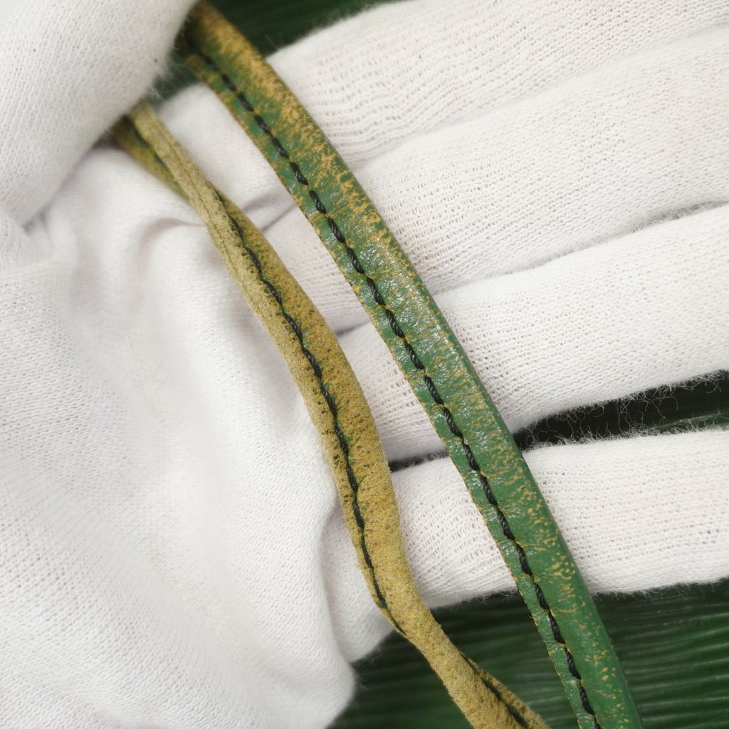 Louis Vuitton Shoulder Bag Epi Petit Noe Borneo Green — view 8