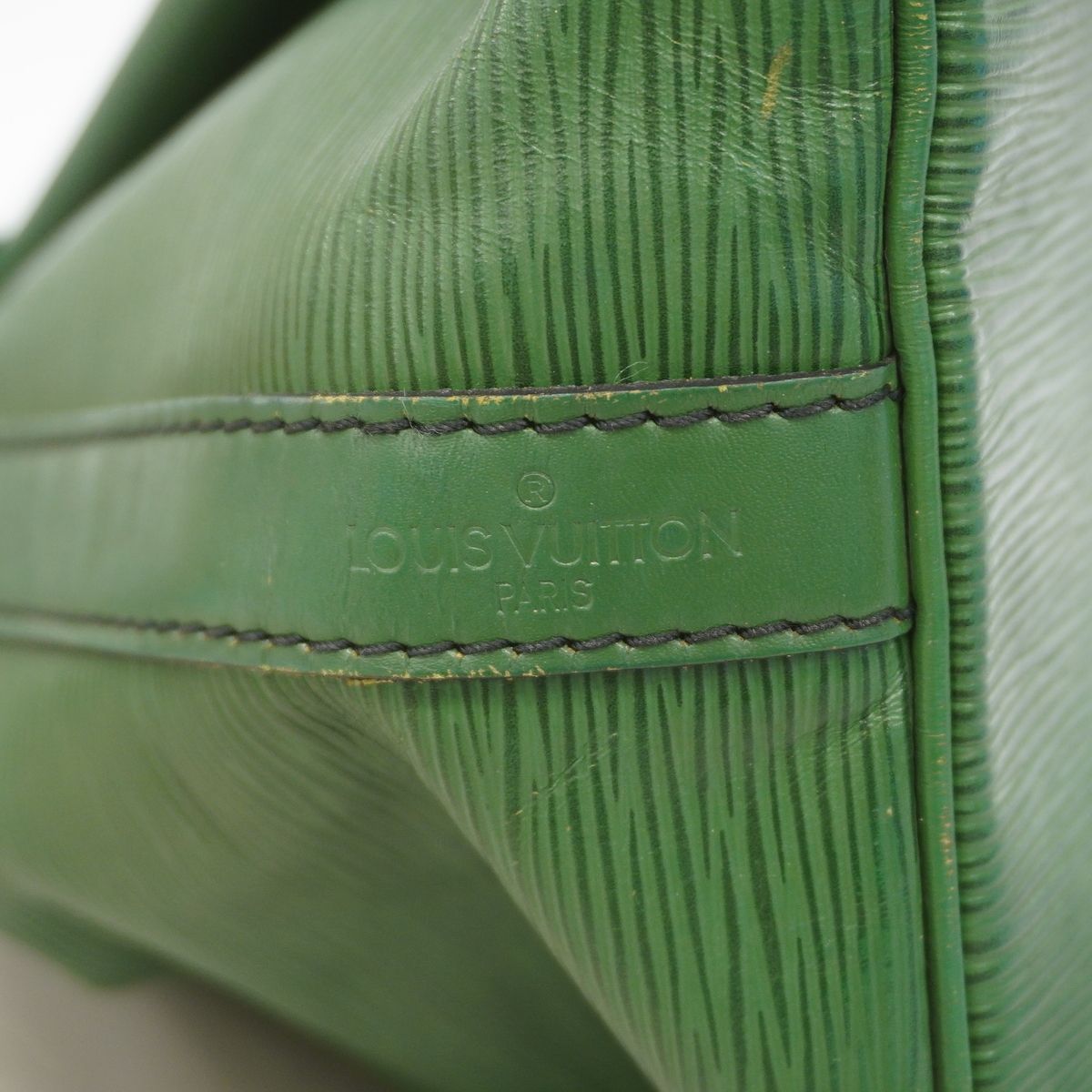 Louis Vuitton Shoulder Bag Epi Petit Noe Borneo Green — view 5