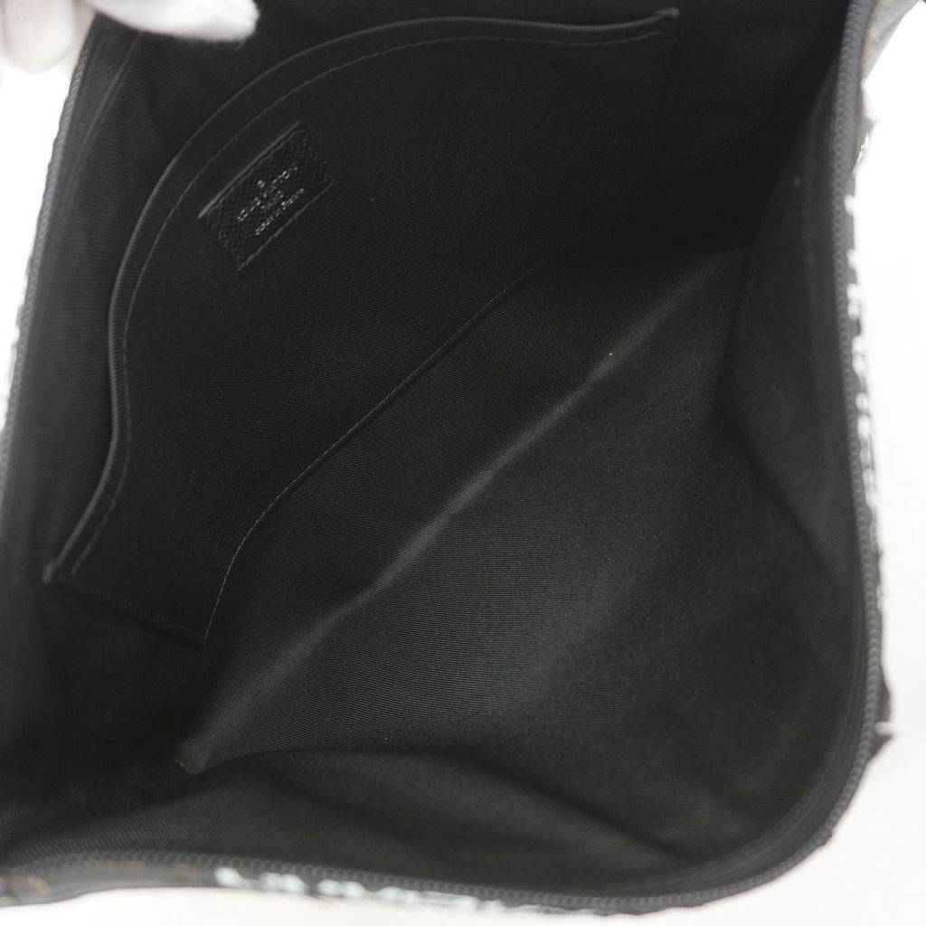 Louis Vuitton Clutch Taiga Pochette Apollo Noir — view 4