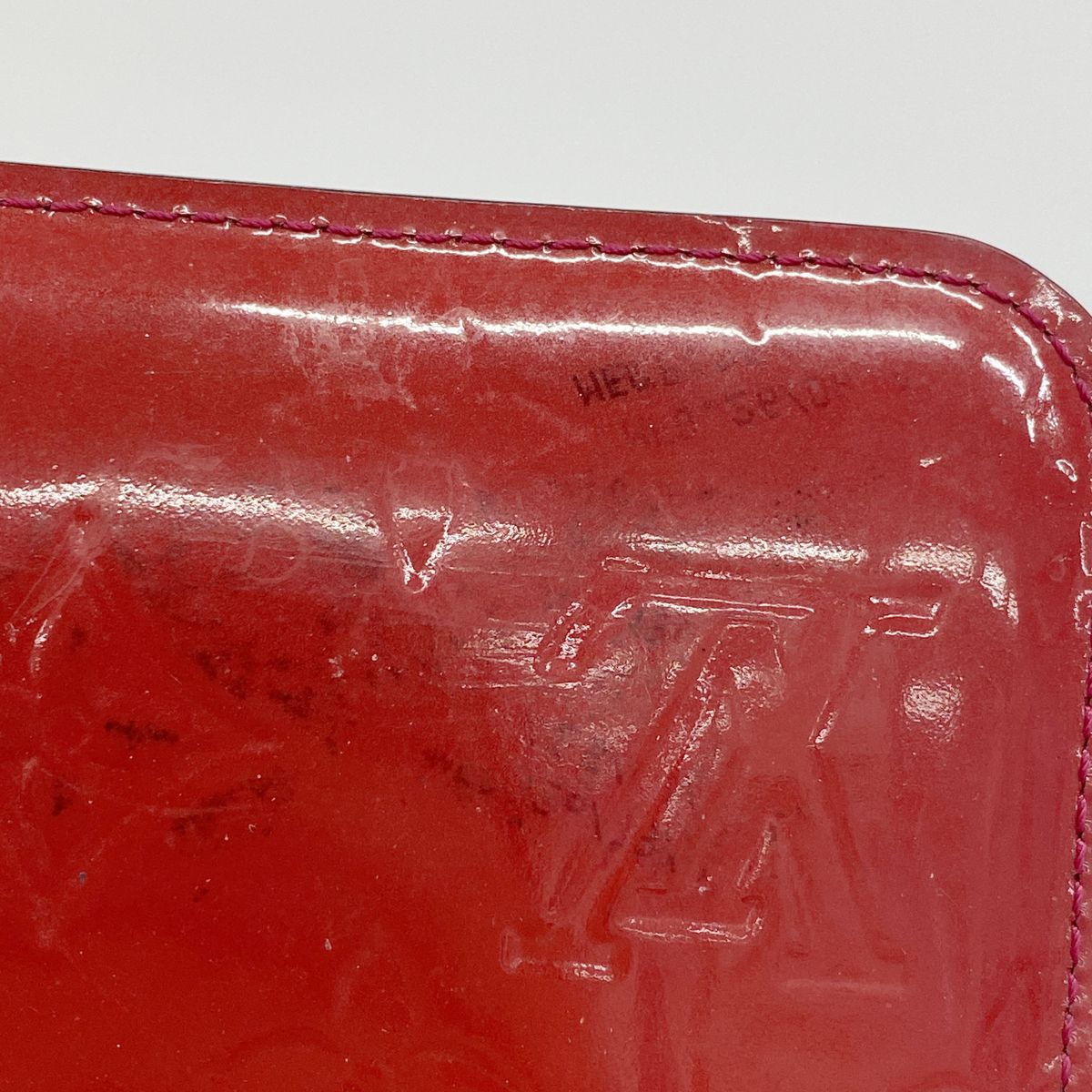 Louis Vuitton Coin Purse Vernis Pochette Cles NM Rose Indien — view 6