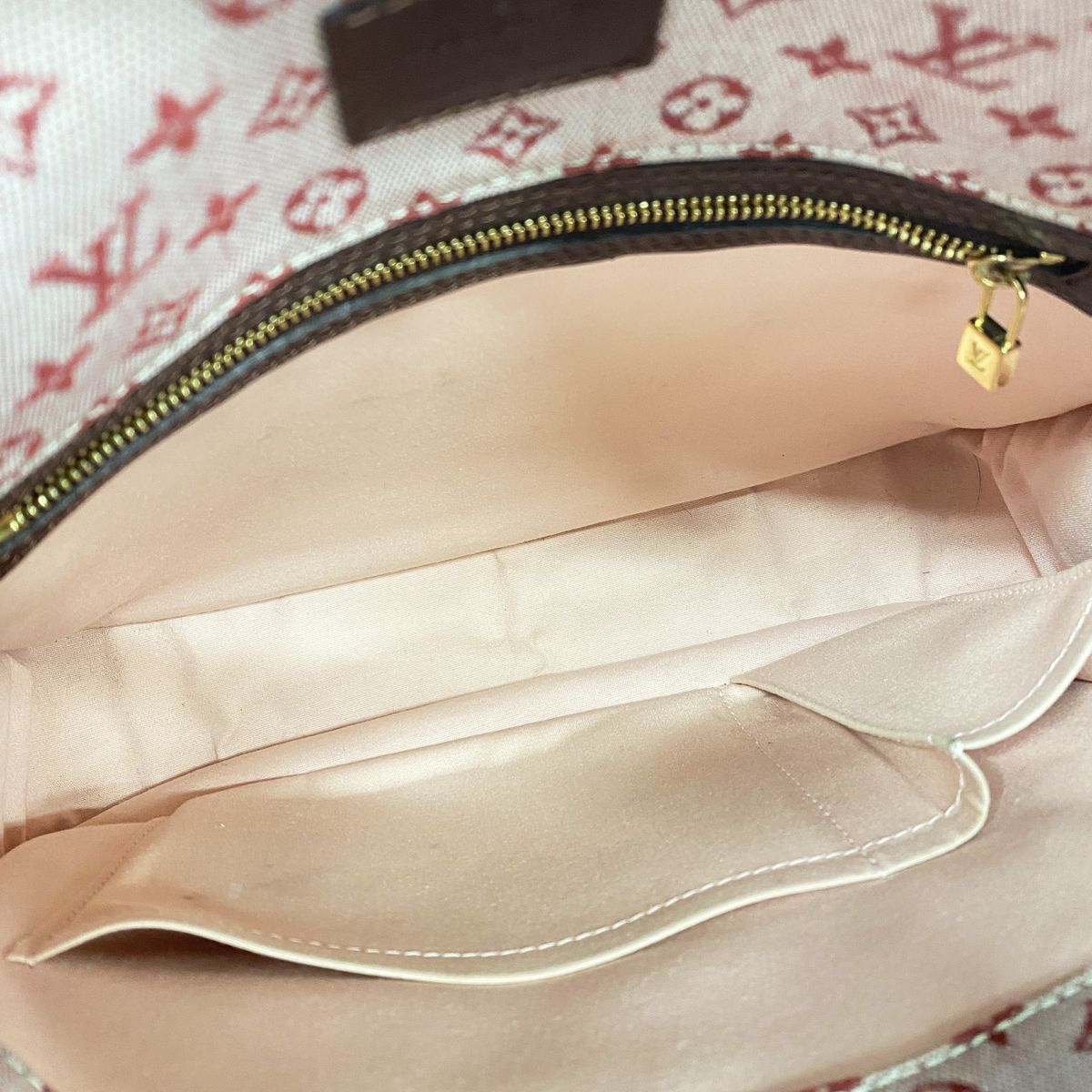 Louis Vuitton Shoulder Bag Monogram Mini Besace Marie Kate Three — view 4