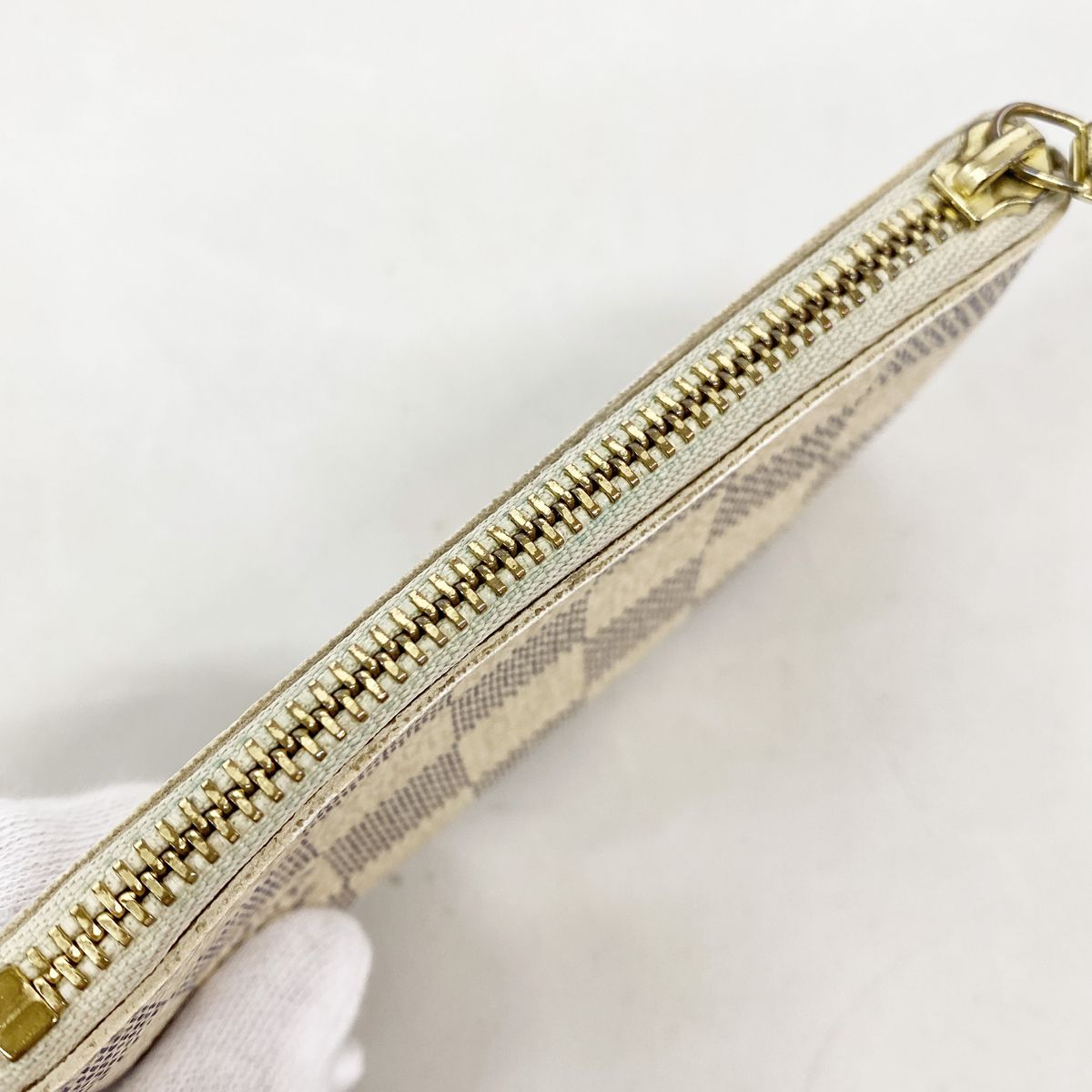 Louis Vuitton Coin Purse Damier Azur Pochette Cles White — view 7