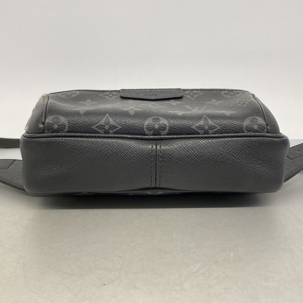 Louis Vuitton Belt Bag Taigarama Outdoor Black — view 3
