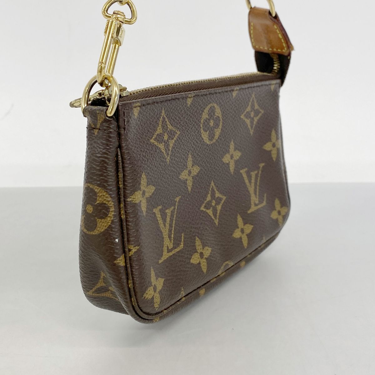 Louis Vuitton Pouch Monogram Mini Pochette Accessoires Brown — view 2