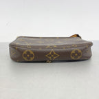 Louis Vuitton Pouch Monogram Mini Pochette Accessoires Brown — view 3