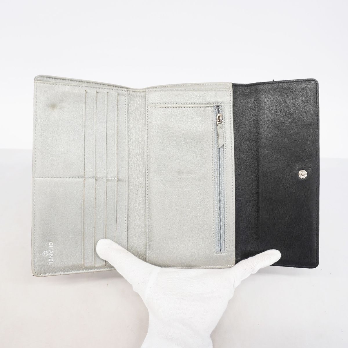 Chanel Trifold Wallet Camellia Lambskin Black Silver — view 3