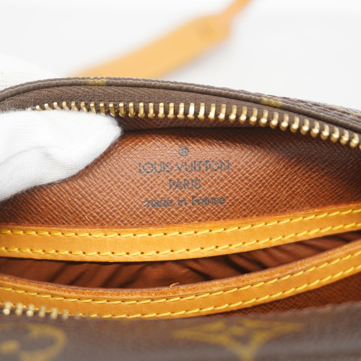 Louis Vuitton Shoulder Bag Monogram Blois Brown — view 5