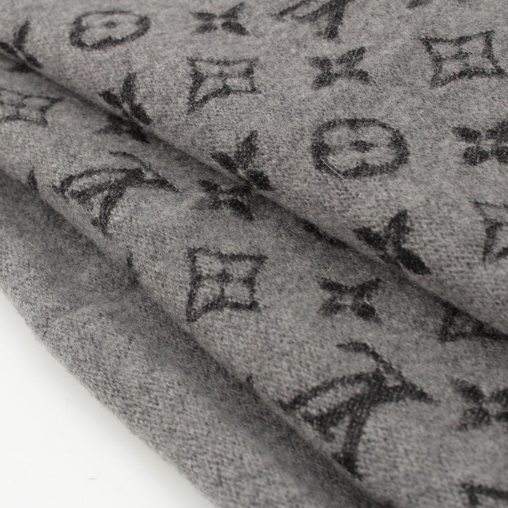 Louis Vuitton Echarpe Monogram Gradient Cashmere Wool Scarf Black Gray — view 6