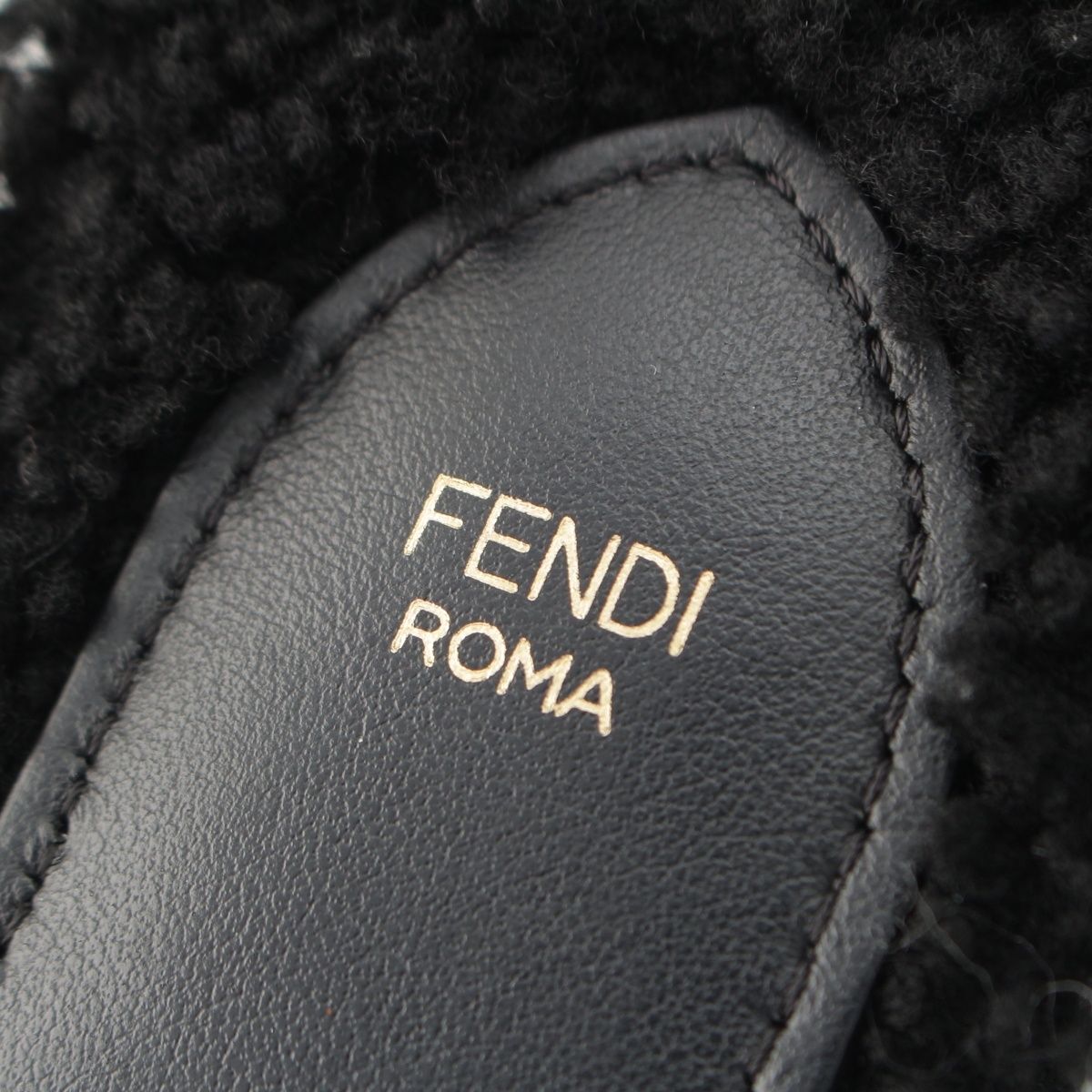 Fendi Strap You Canvas Fleece Shoulder Black White — view 4