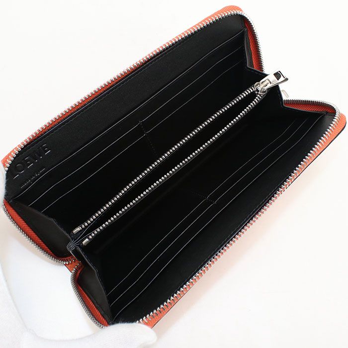 Loewe Anagram Wallet Zip Around Calfskin — view 3
