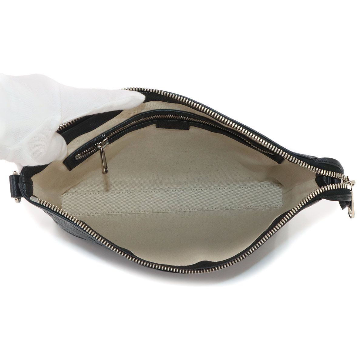 Gucci Jumbo GG Shoulder Bag Leather Black Silver — view 7