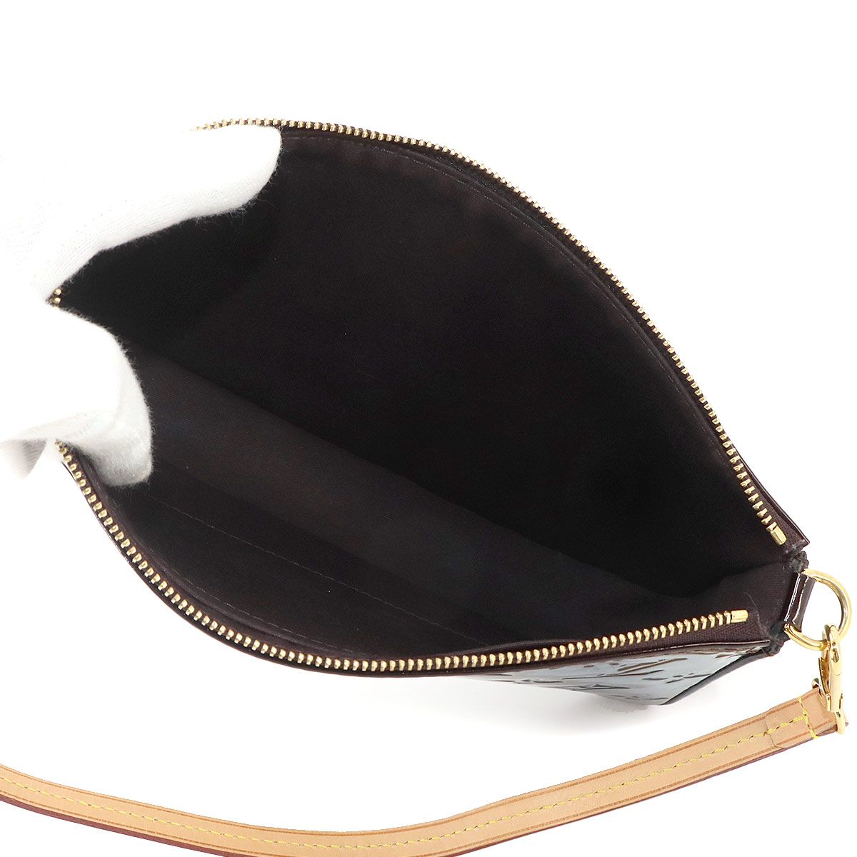 Louis Vuitton Vernis Pochette Accessoires 2-Way Shoulder Bag Leather Amaranth — view 7