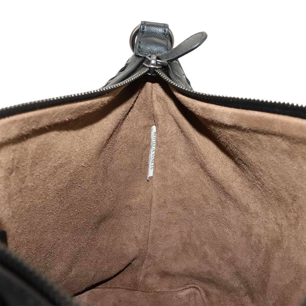 Bottega Veneta Intrecciato Hand Bag Leather Black Bag — view 8