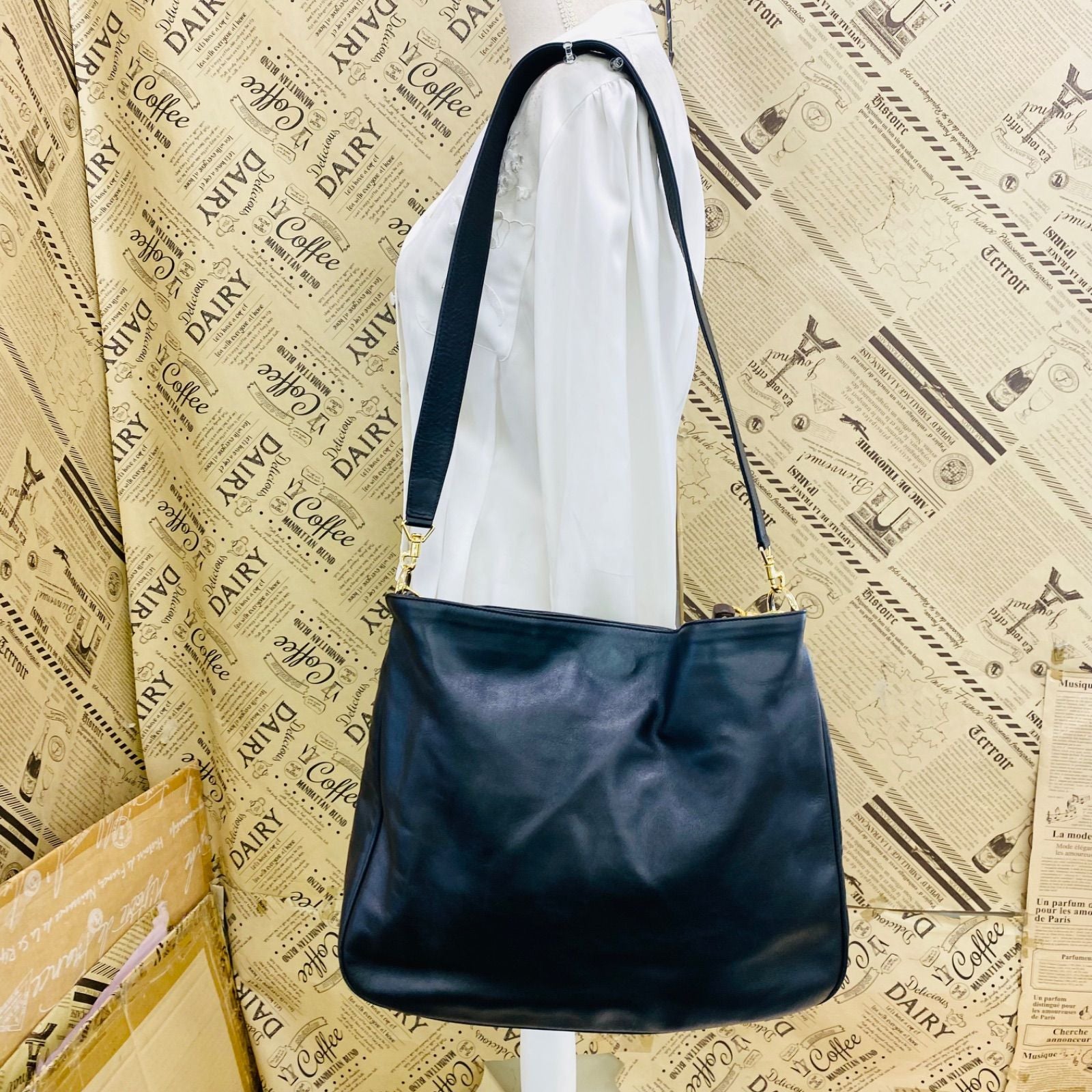 Gucci Bamboo Leather 2-Way Shoulder Hand Bag Black — view 4