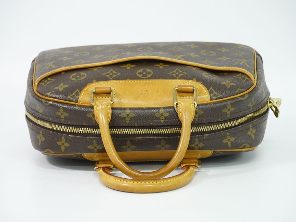 Louis Vuitton LV Trouville Monogram Handbag Brown Bag — view 5