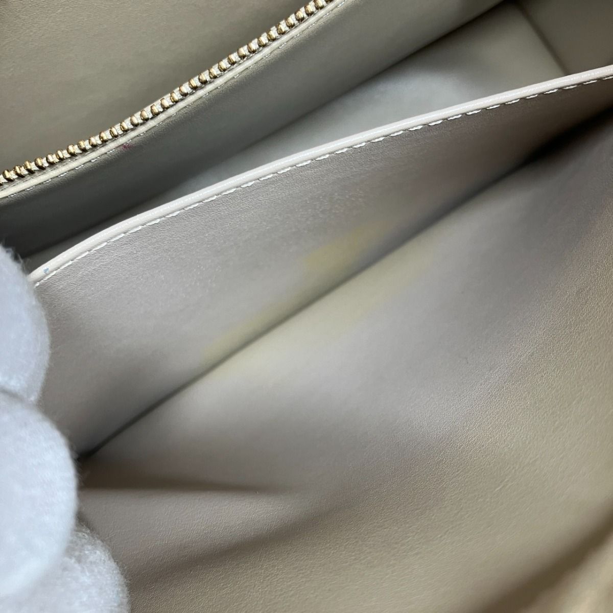 Louis Vuitton Houston Vernis Handbag Patent Leather — view 7
