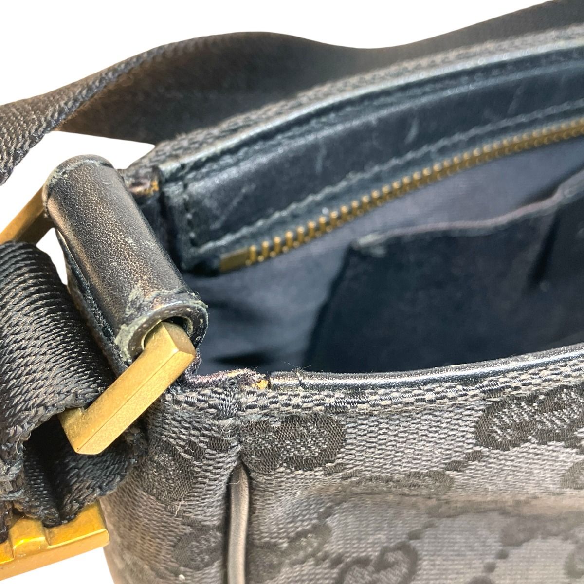 Gucci GG Canvas Shoulder Bag — view 8