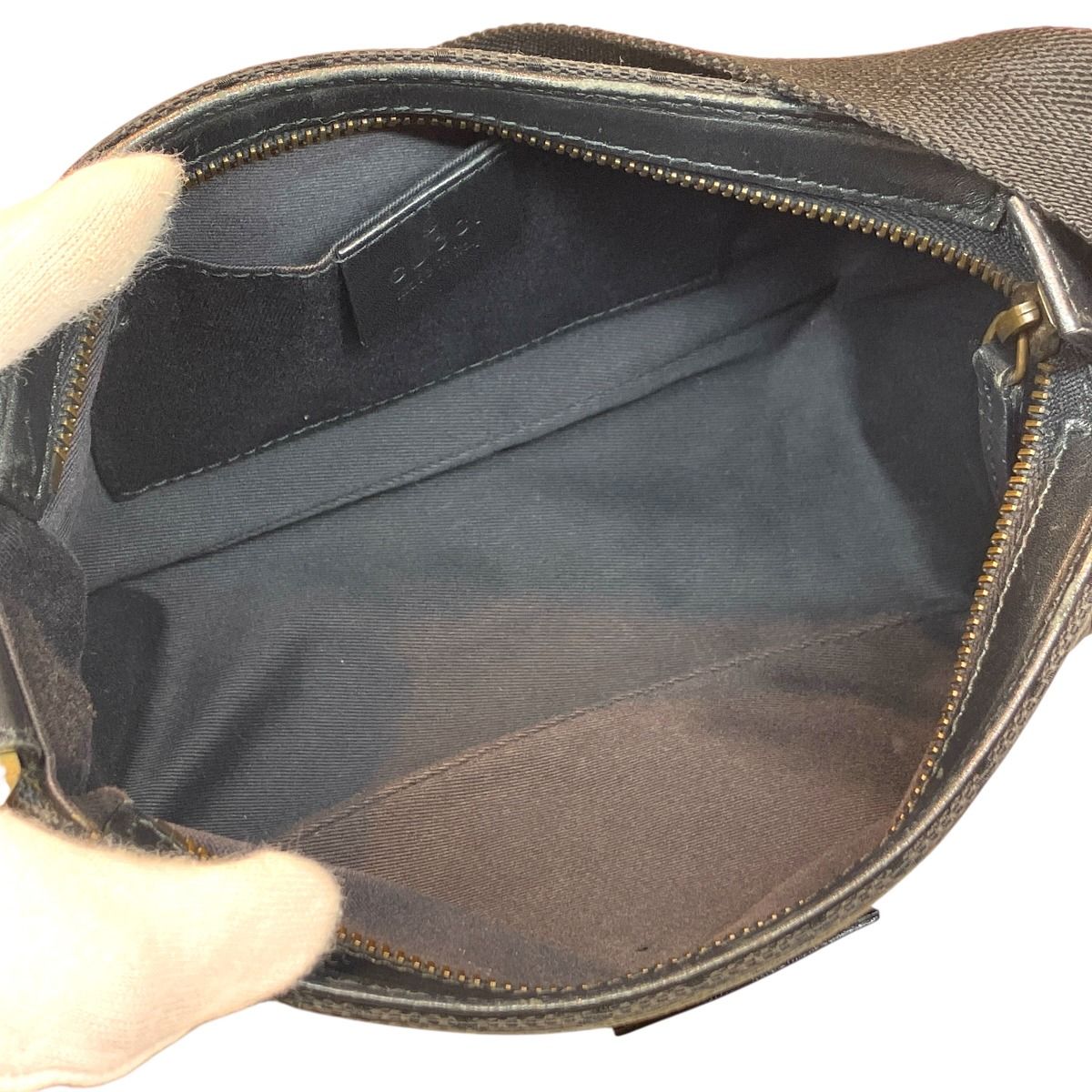 Gucci GG Canvas Shoulder Bag — view 5