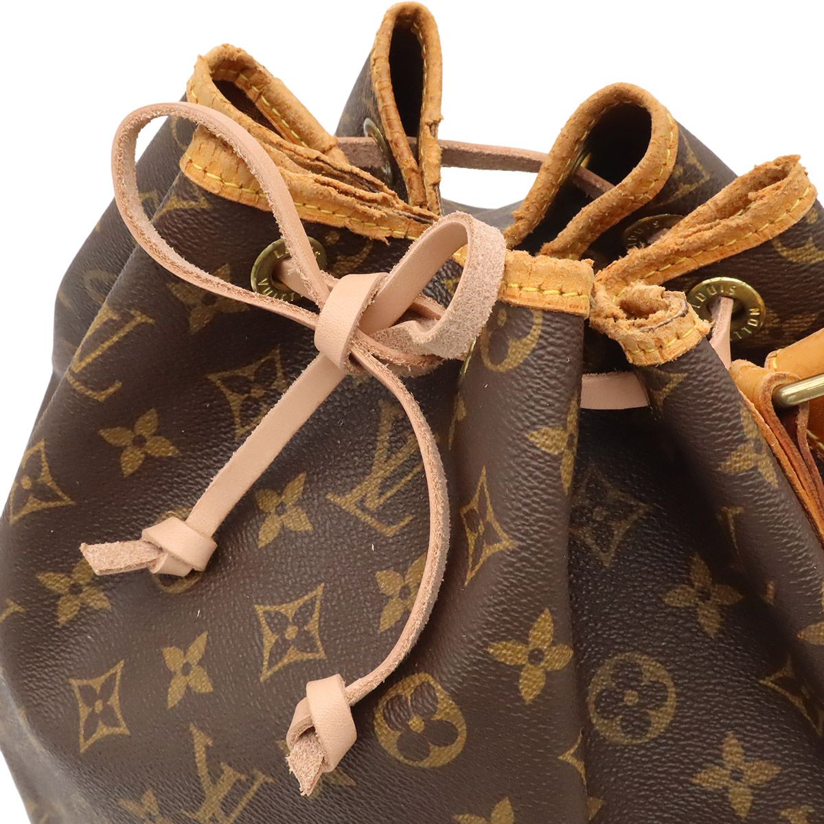 Louis Vuitton Monogram Noe Shoulder Bag Semi Drawstring — view 4