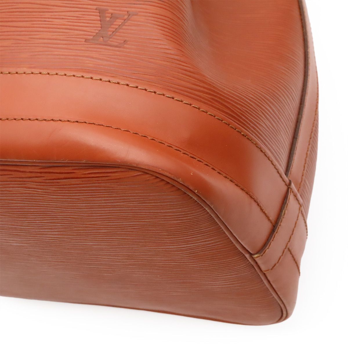 Louis Vuitton Epi Noe Drawstring Shoulder Bag Leather Kenya Brown — view 3
