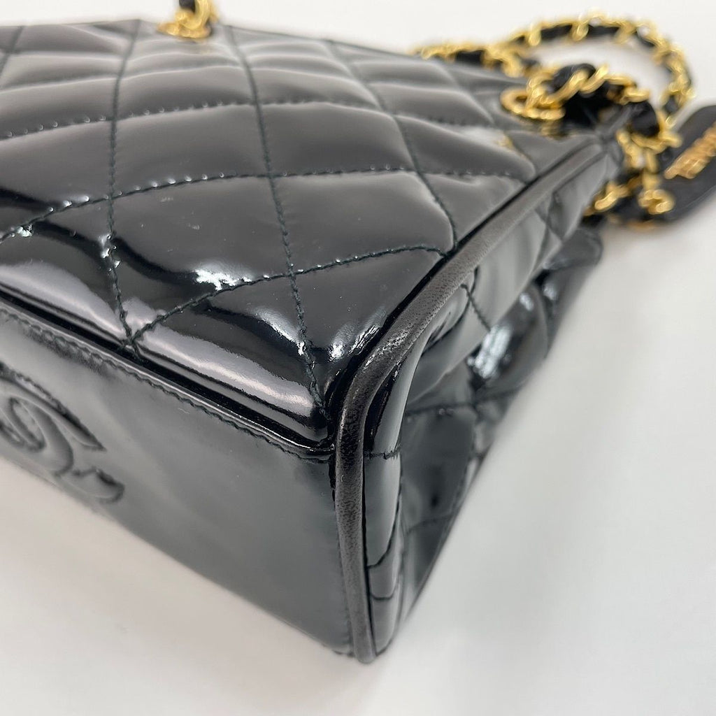 Chanel Shoulder Bag Quilted — view 7