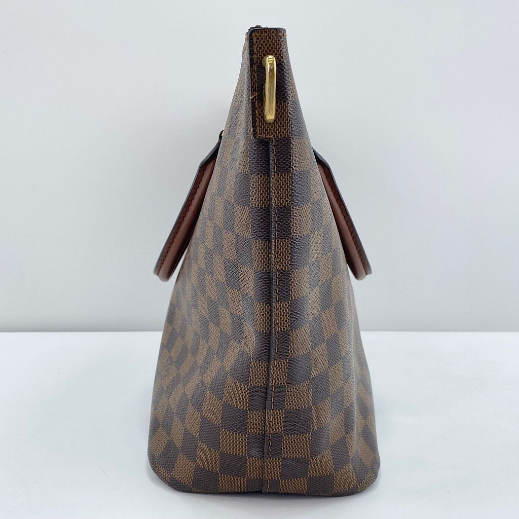 Louis Vuitton Handbag Belmont — view 3