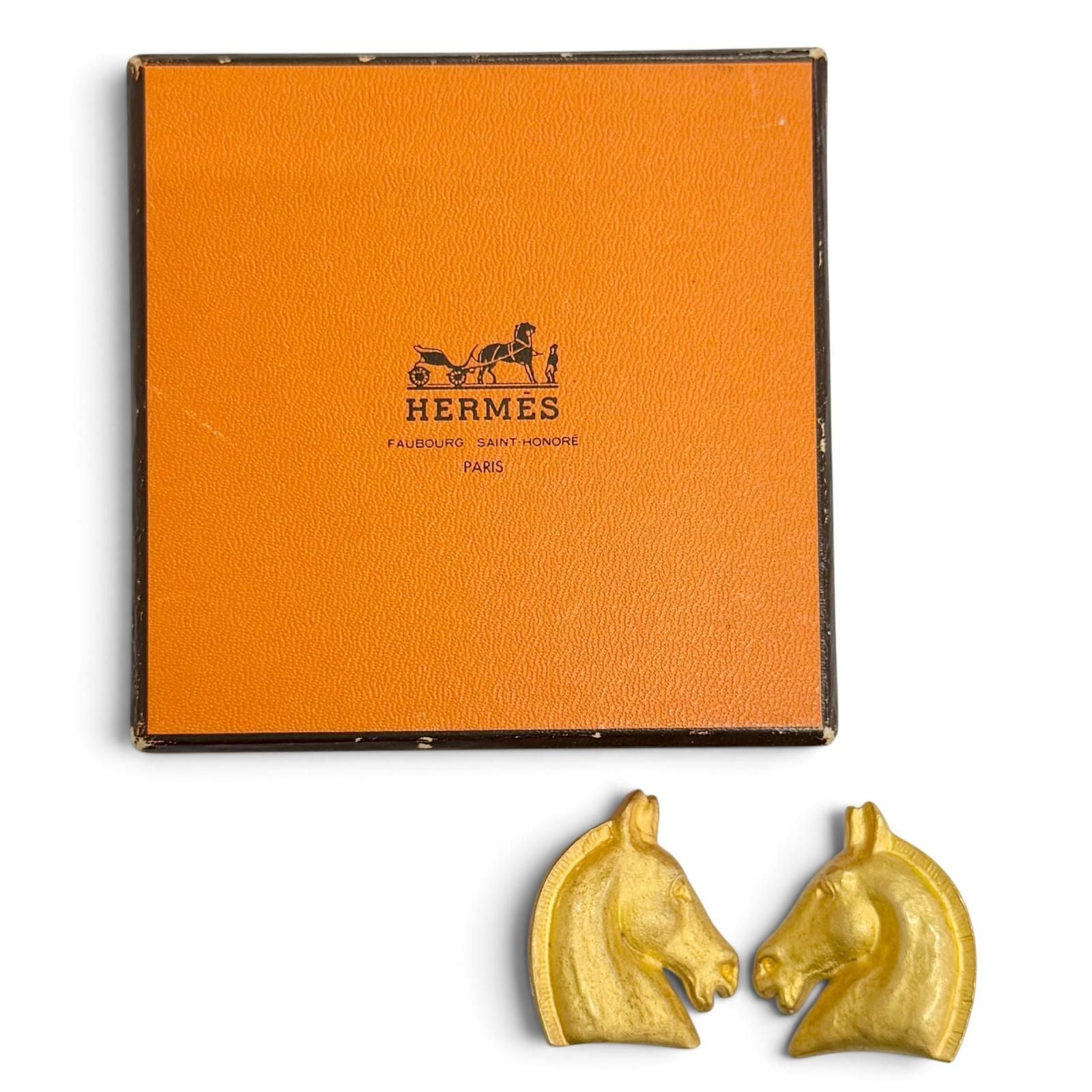 Hermes Vintage Cheval Horse Head Earrings for Gold Heavy Feeling — view 2
