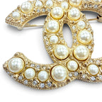 Chanel Metal CC Logo Faux Pearl Brooch Gold — view 6