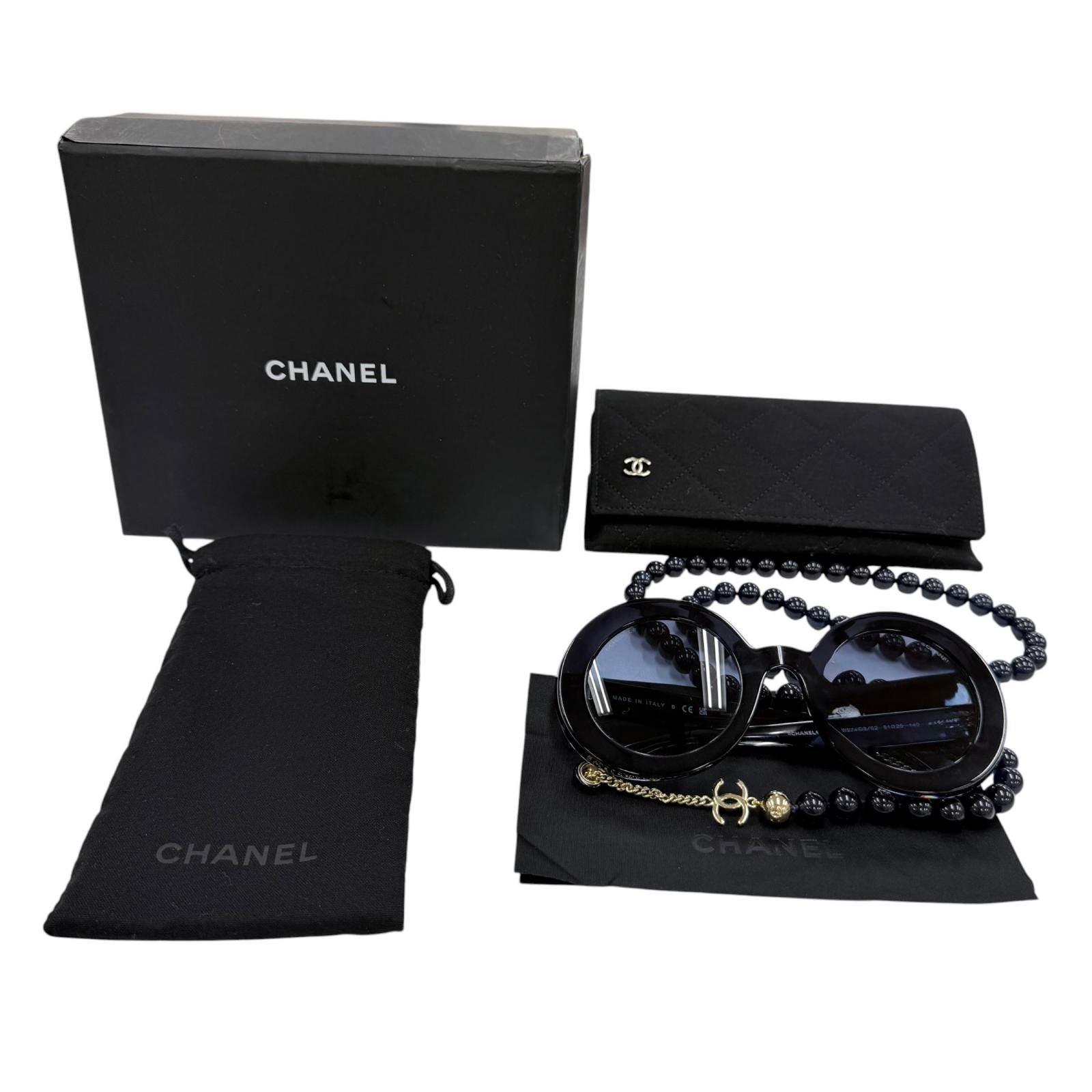 Chanel CC Logo Round Shape Sunglasses with Pearl Chain Dark Navy Demo Lens — view 2