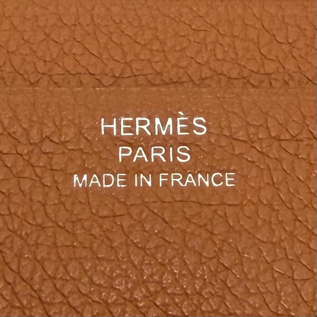 Hermes Citizen Twill Evercolor Gold Card Case — view 8