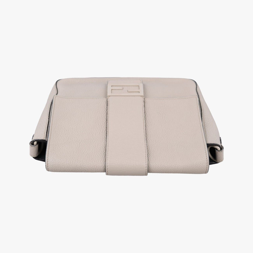 Fendi Mamma Bucket Gray Leather — view 8