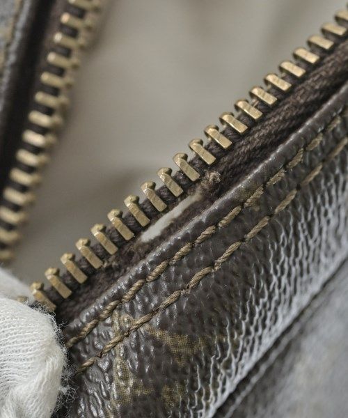 Louis Vuitton Pouch Brown — view 7