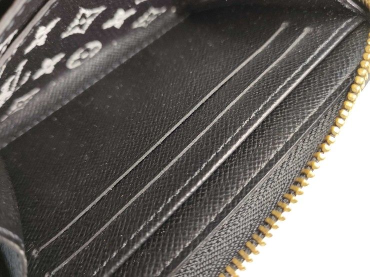 Louis Vuitton Zippy Coin Purse Black Brown Monogram Jungle Gold — view 7
