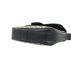 Gucci Vintage GG Logo Pattern Leather Shoulder Bag Pochette Navy — view 8