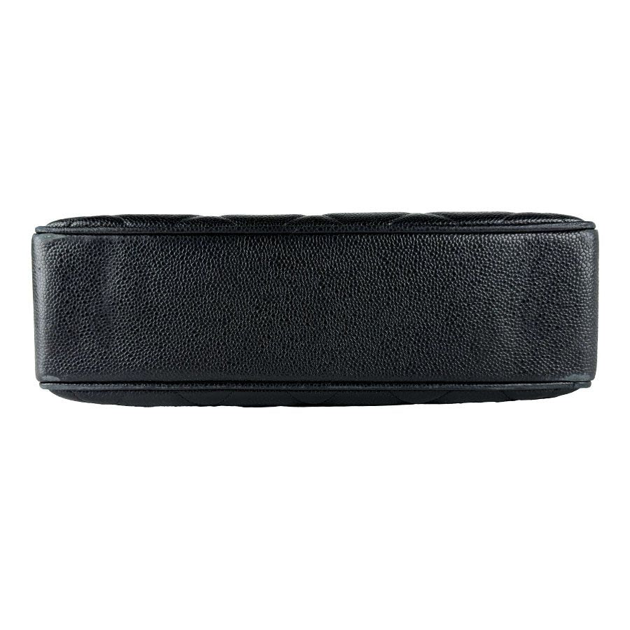Chanel Shoulder Bag Black — view 4