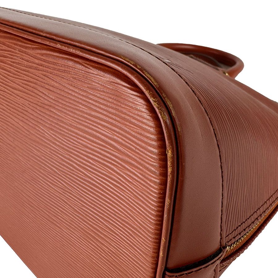 Louis Vuitton Handbag Alma — view 8