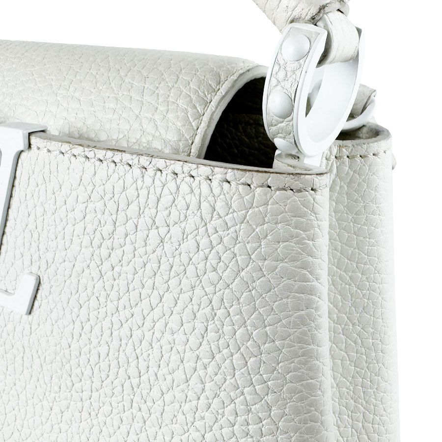 Louis Vuitton Shoulder Bag Capucines Mini — view 6