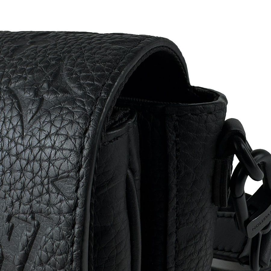 Louis Vuitton Shoulder Bag S Lock Vertical Wearable — view 6