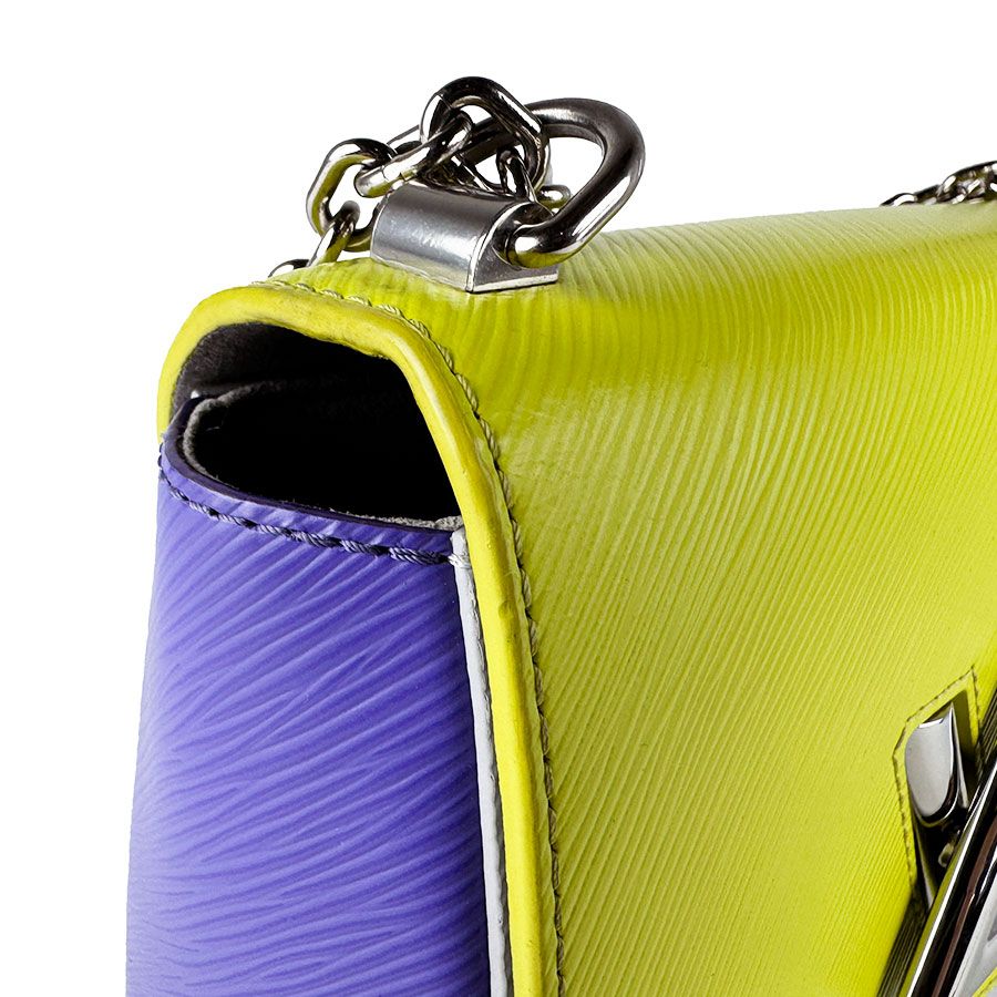 Louis Vuitton Shoulder Bag Twist MM — view 7