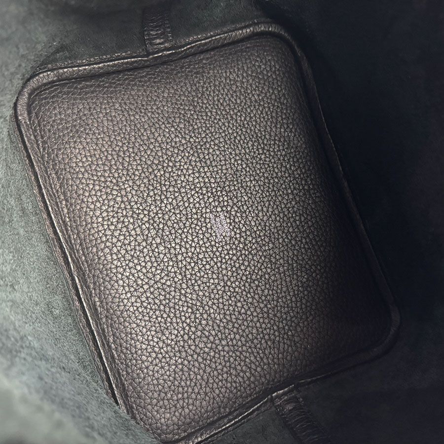 Hermes Handbag Picotin Lock MM 22 — view 5