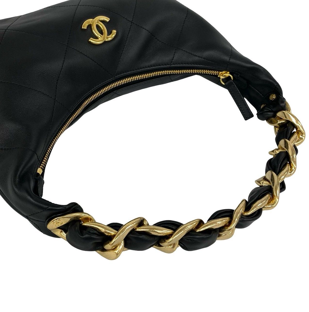Chanel Hobo CC Logo Leather Shoulder Bag Black — view 4