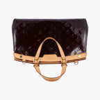 Louis Vuitton Blair MM Amarante Vernis — view 8