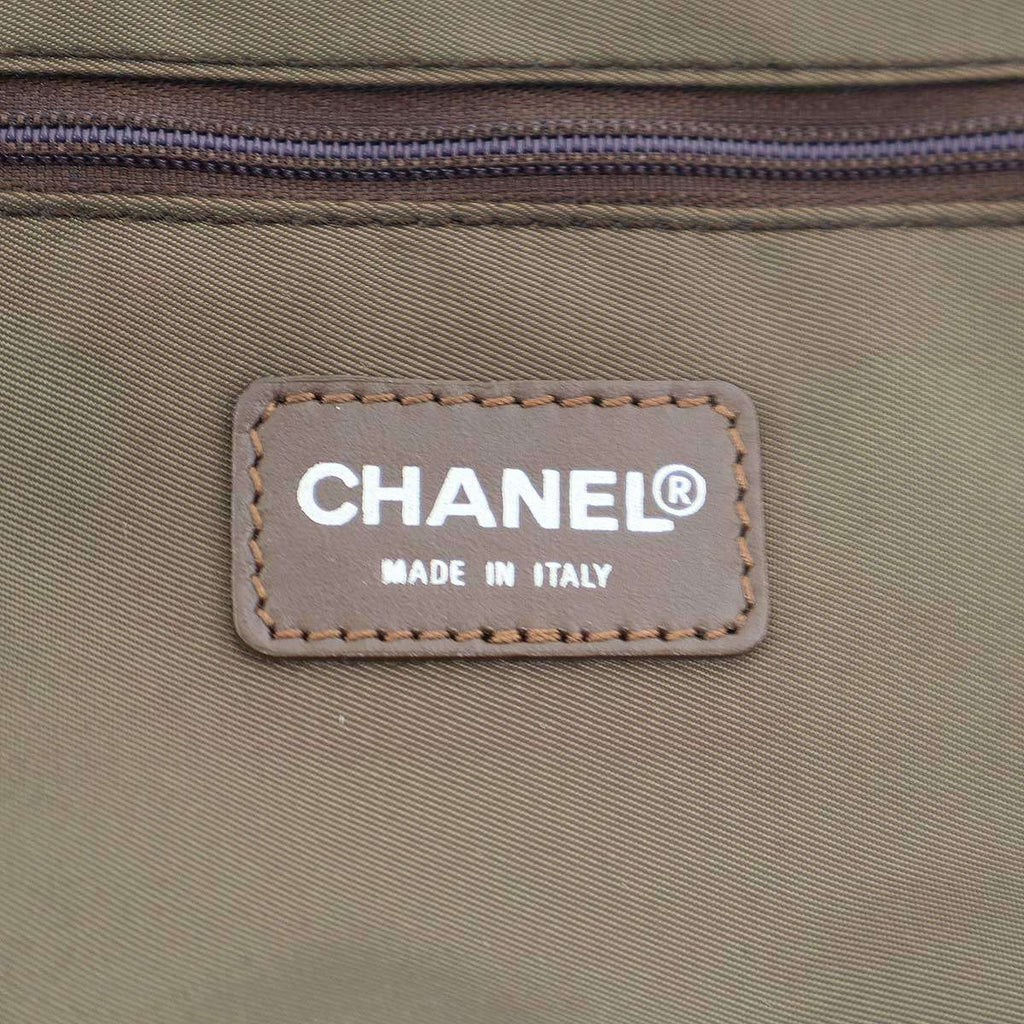 Chanel New Travel Line CC Logo Shoulder Boston Bag Khaki — view 5