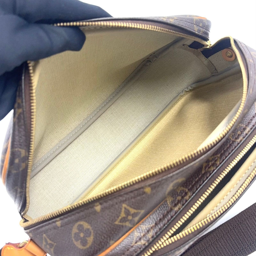 Louis Vuitton Reporter PM Monogram Leather Brown Light Shoulder Bag Gold — view 4