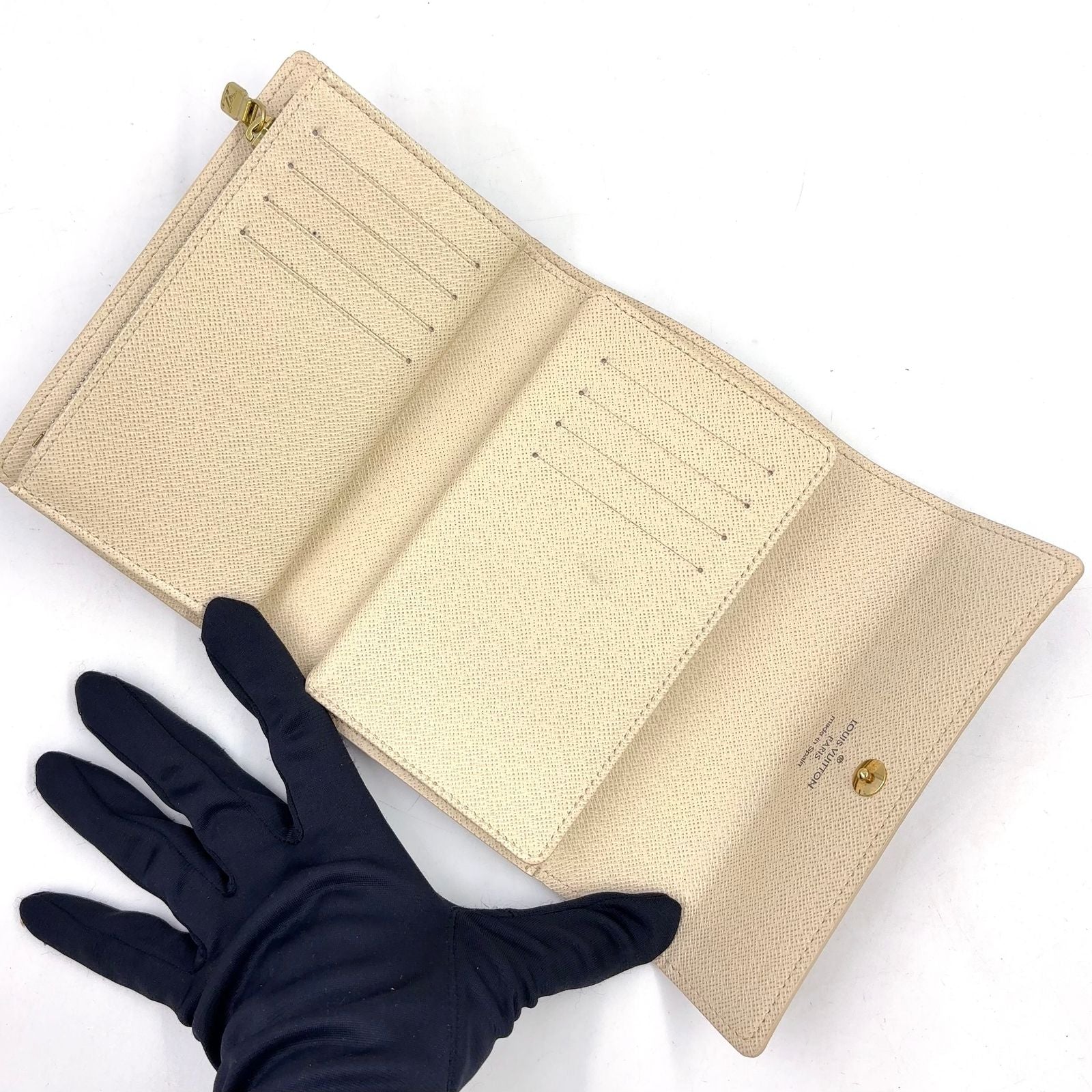 Louis Vuitton Portefeuille Alexandra Damier Azur Leather White Trifold Wallet — view 3