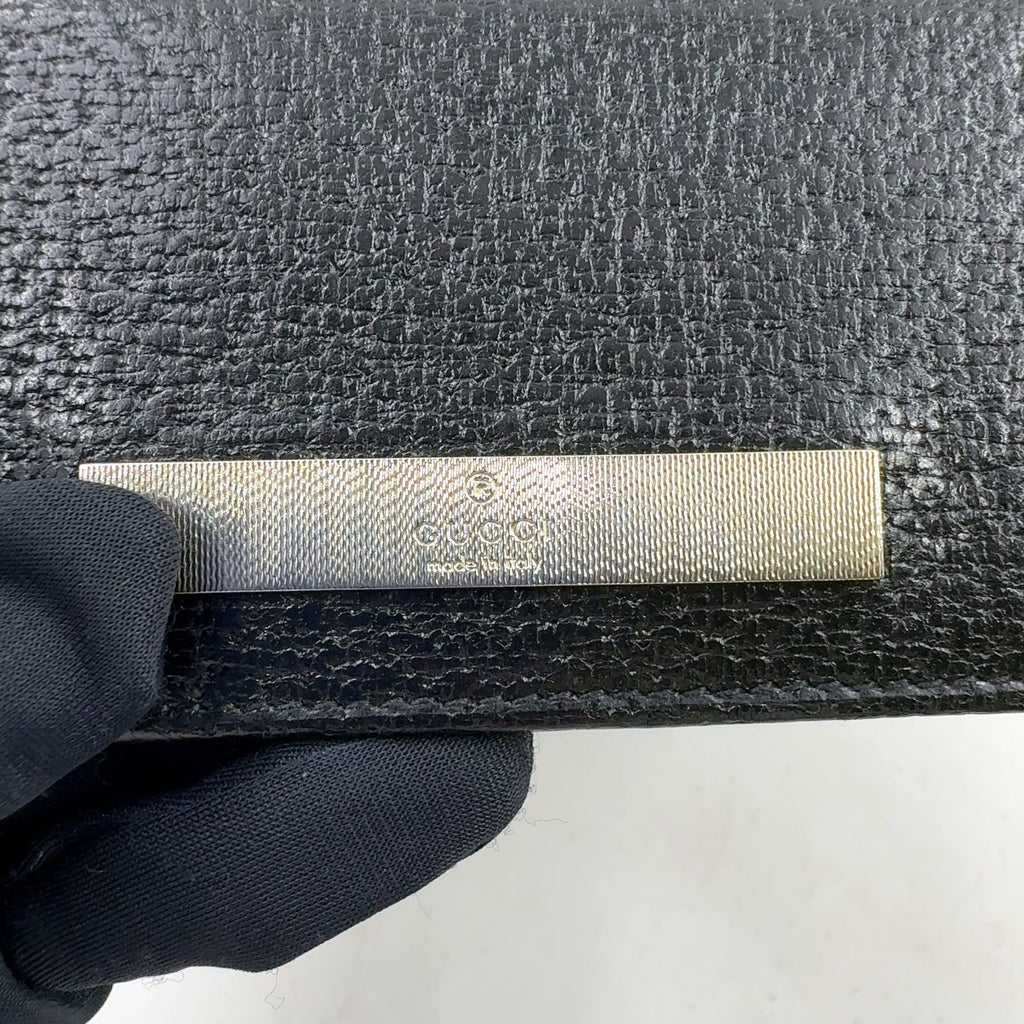 Gucci Logo Plate Leather Black Wallet Silver — view 4