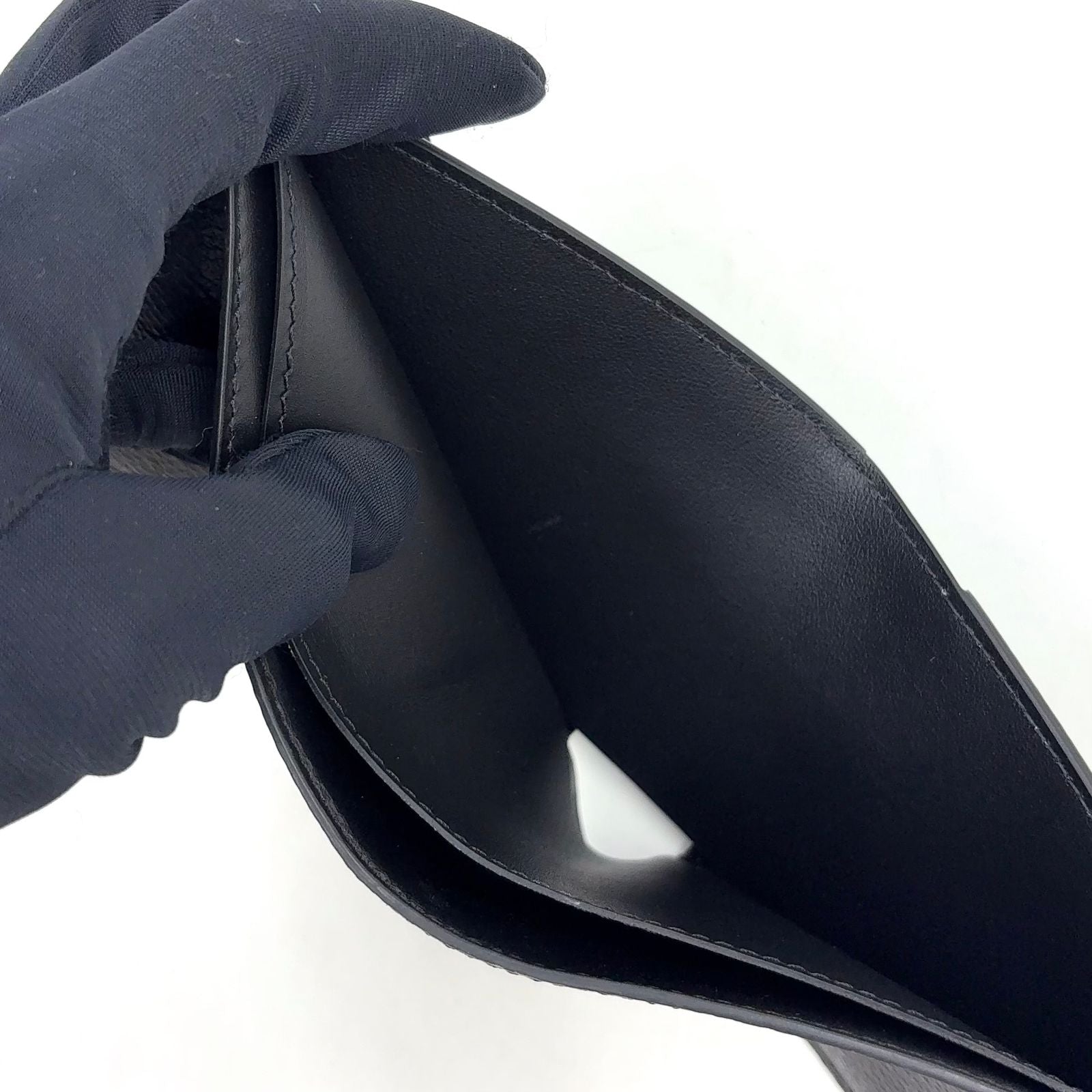 Louis Vuitton Portefeuille Multiple Enabled Leather Black Wallet — view 7