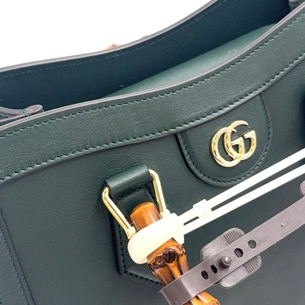Gucci Diana Medium 2-Way Bamboo Handle Calfskin Green Tote Bag Gold — view 6