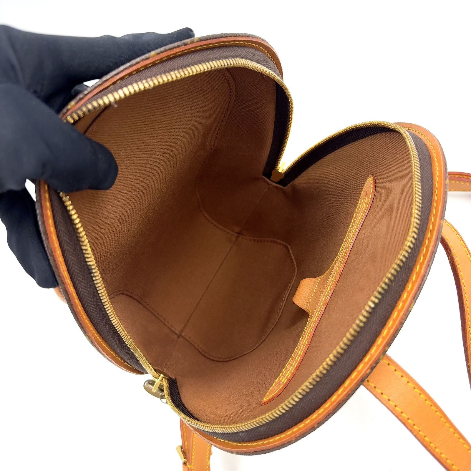 Louis Vuitton Ellipse Sac a Dos Monogram Leather Brown Light Backpack Gold — view 3